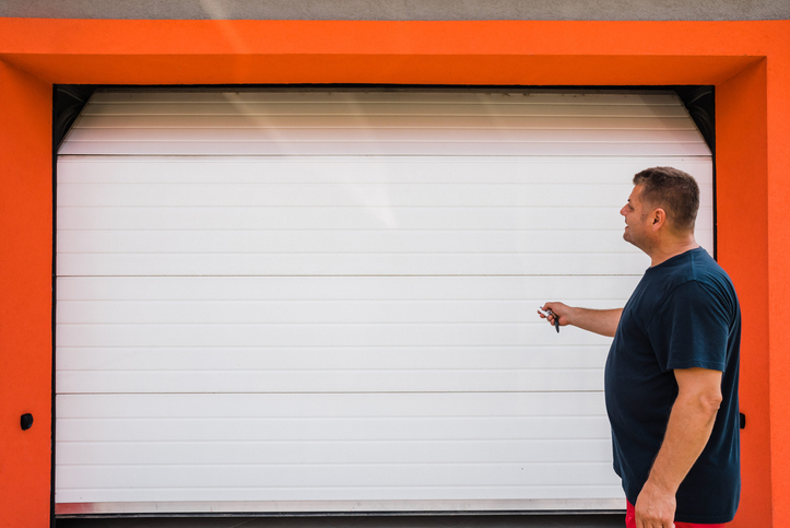 5 Essential Questions to Ask Your Garage Door Designer